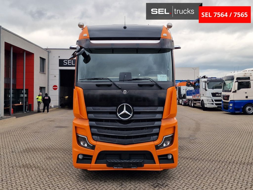 Mercedes-Benz Actros 2548 / Retarder Mercedes-Benz Actros 2548 / Retarder - Curtain side truck: picture 2 Mercedes-Benz Actros 2548 / Retarder Mercedes-Benz Actros 2548 / Retarder - Curtain side truck: picture 2