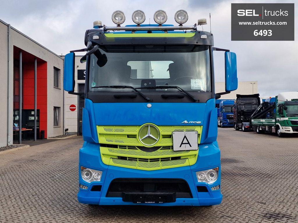 Mercedes-Benz Antos 1851 / Meiller Kipper / Standklima / Navi  - Skip loader truck: picture 2 Mercedes-Benz Antos 1851 / Meiller Kipper / Standklima / Navi  - Skip loader truck: picture 2