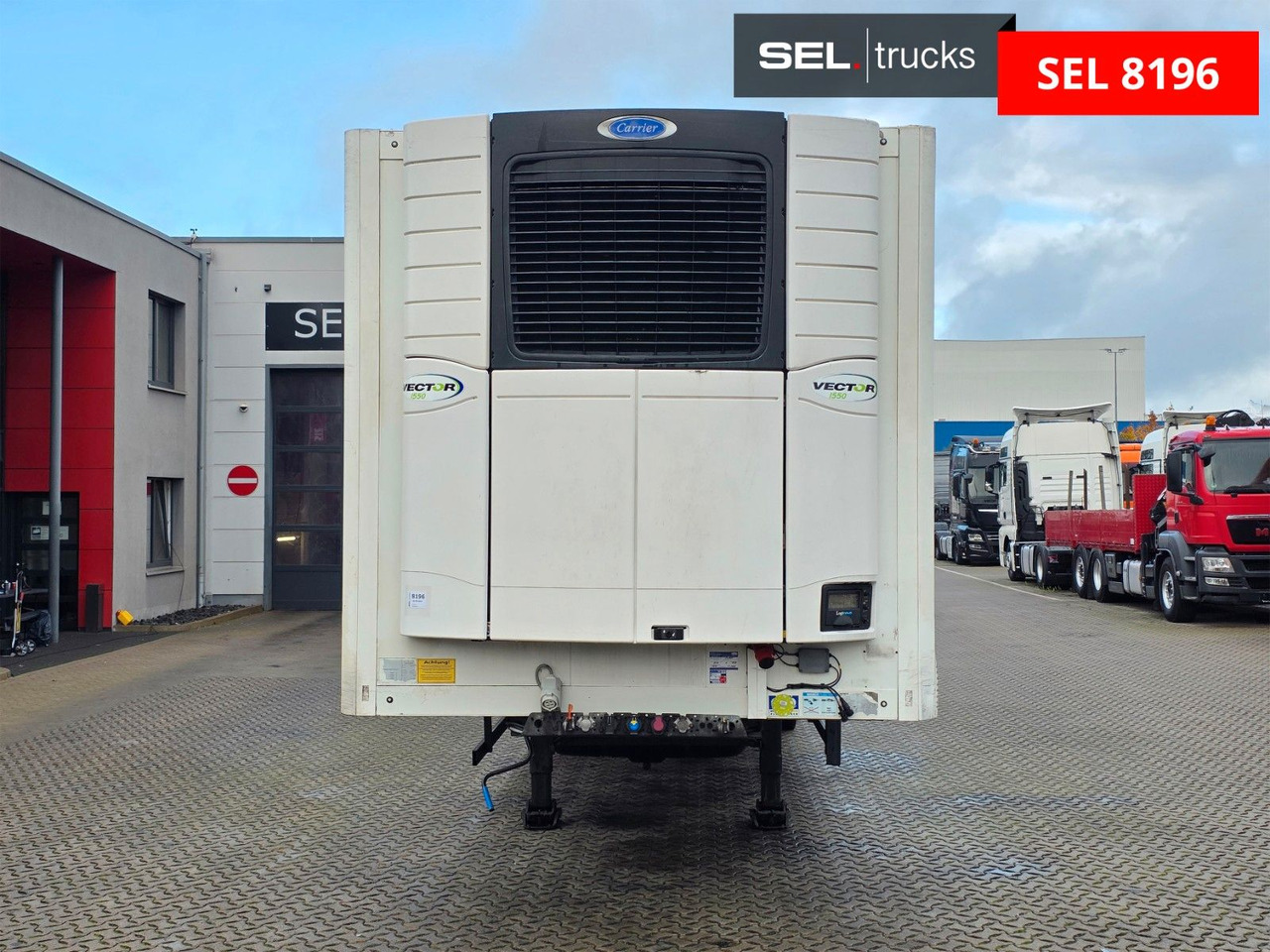 ROHR RSK/32 IV / Ladebordwand / Carrier / LENKACHSE - Refrigerated semi-trailer: picture 2 ROHR RSK/32 IV / Ladebordwand / Carrier / LENKACHSE - Refrigerated semi-trailer: picture 2