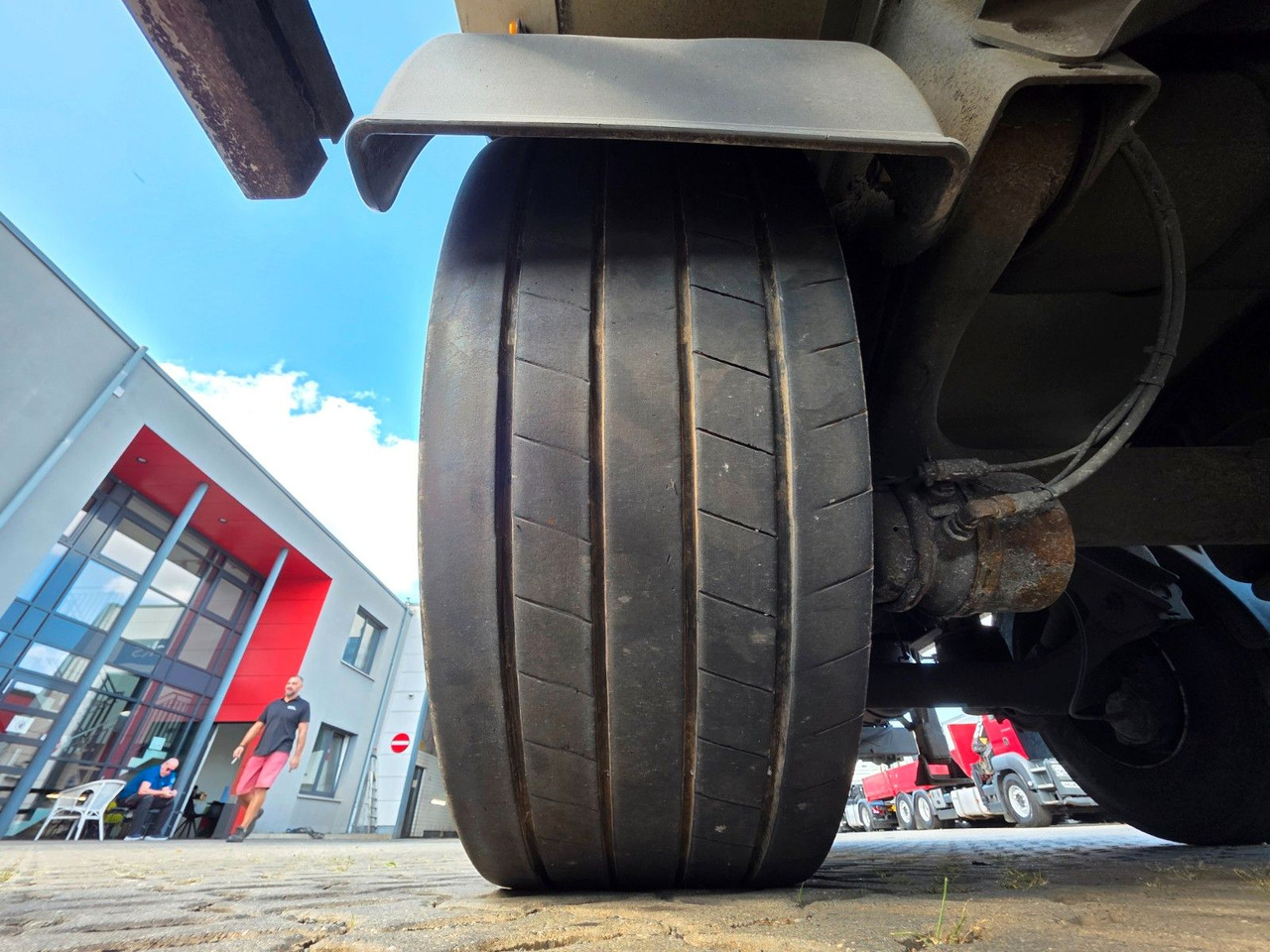 Refrigerated trailer ROHR Rohr RZK/18 IV / Ladebordwand: picture 38 Refrigerated trailer ROHR Rohr RZK/18 IV / Ladebordwand: picture 38