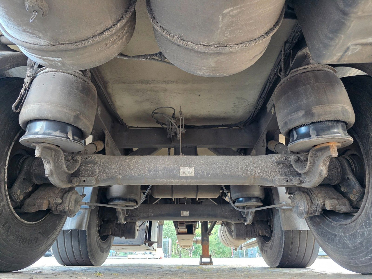 Refrigerated trailer ROHR Rohr RZK/18 IV / Ladebordwand: picture 31 Refrigerated trailer ROHR Rohr RZK/18 IV / Ladebordwand: picture 31