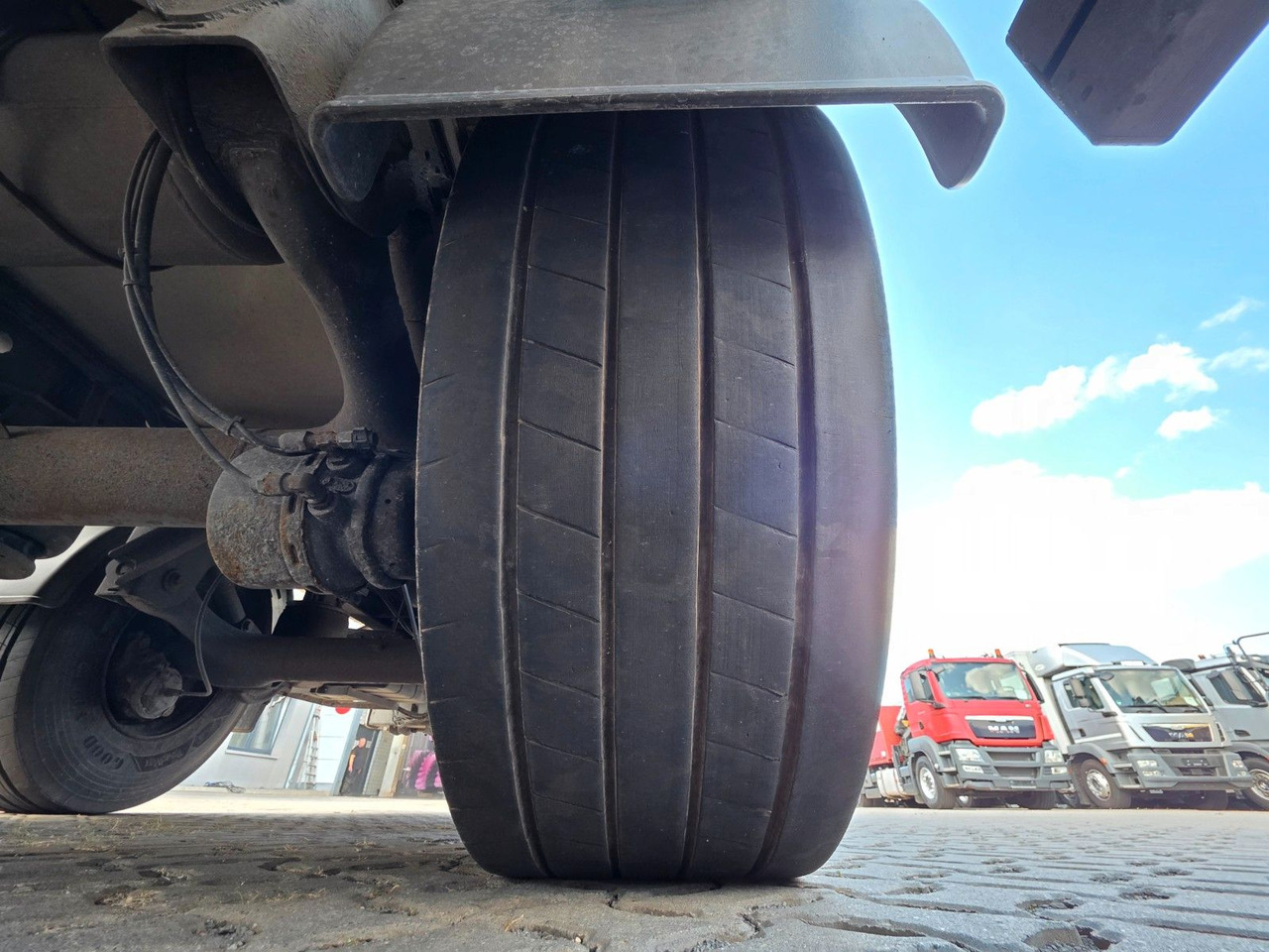 Refrigerated trailer ROHR Rohr RZK/18 IV / Ladebordwand: picture 33 Refrigerated trailer ROHR Rohr RZK/18 IV / Ladebordwand: picture 33