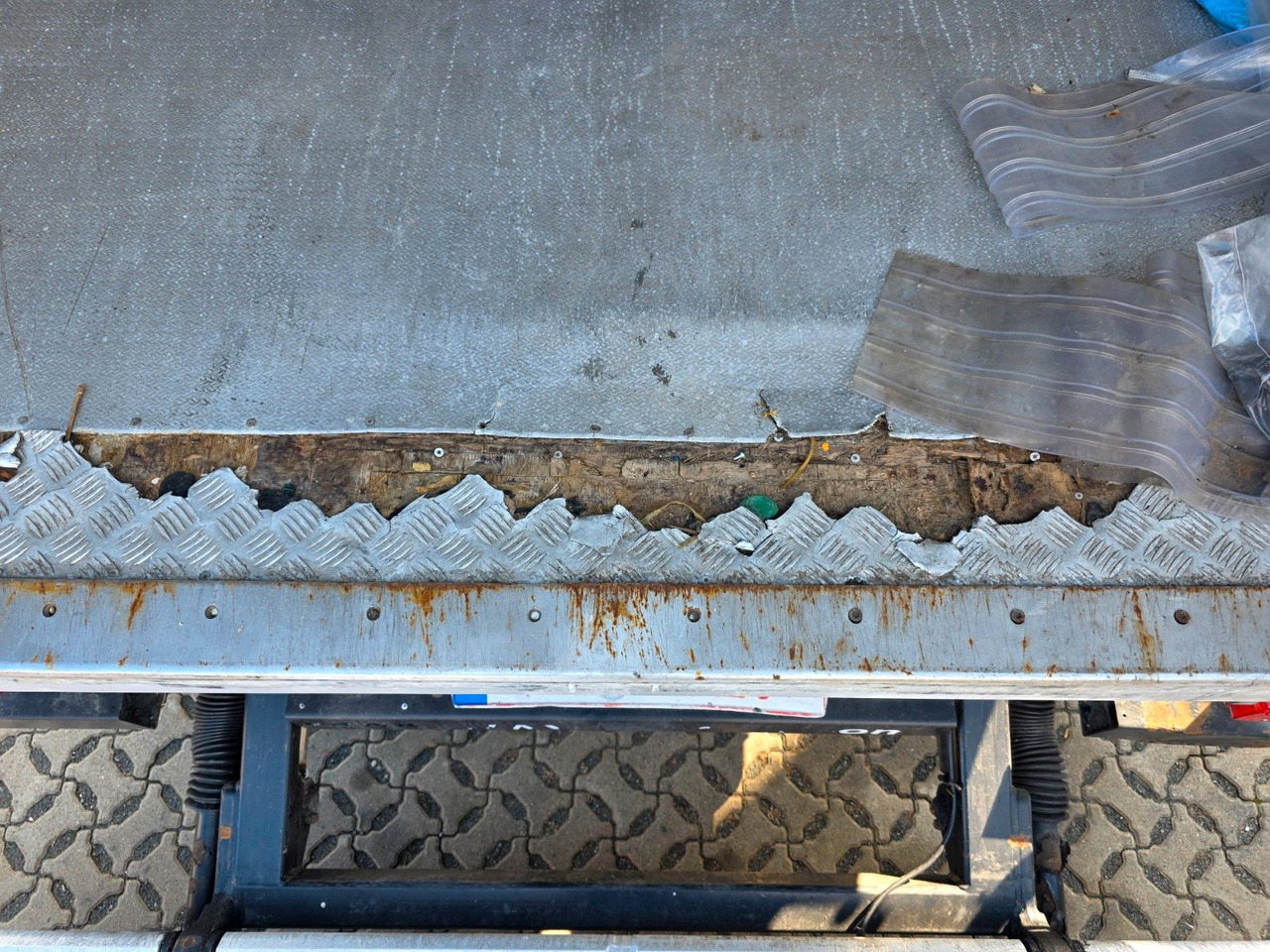 Refrigerated trailer ROHR Rohr RZK/18 IV / Ladebordwand: picture 13 Refrigerated trailer ROHR Rohr RZK/18 IV / Ladebordwand: picture 13