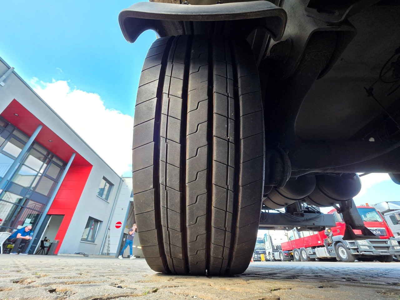 Refrigerated trailer ROHR Rohr RZK/18 IV / Ladebordwand: picture 40 Refrigerated trailer ROHR Rohr RZK/18 IV / Ladebordwand: picture 40