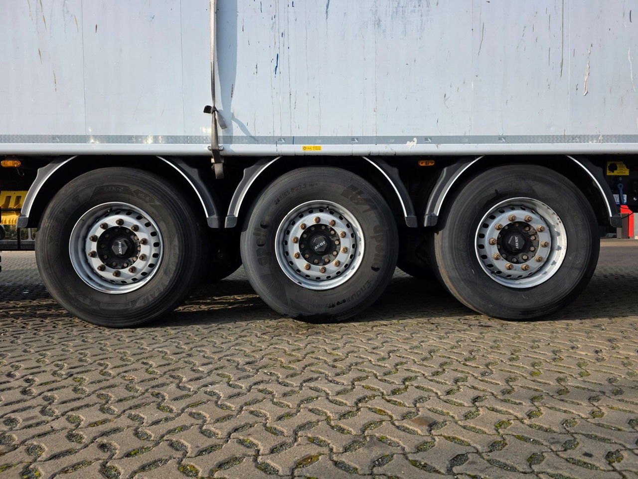 Walking floor semi-trailer Stas S300ZX /ADR Typ EX II, FL, OX, AT / 2 Liftachsen: picture 30