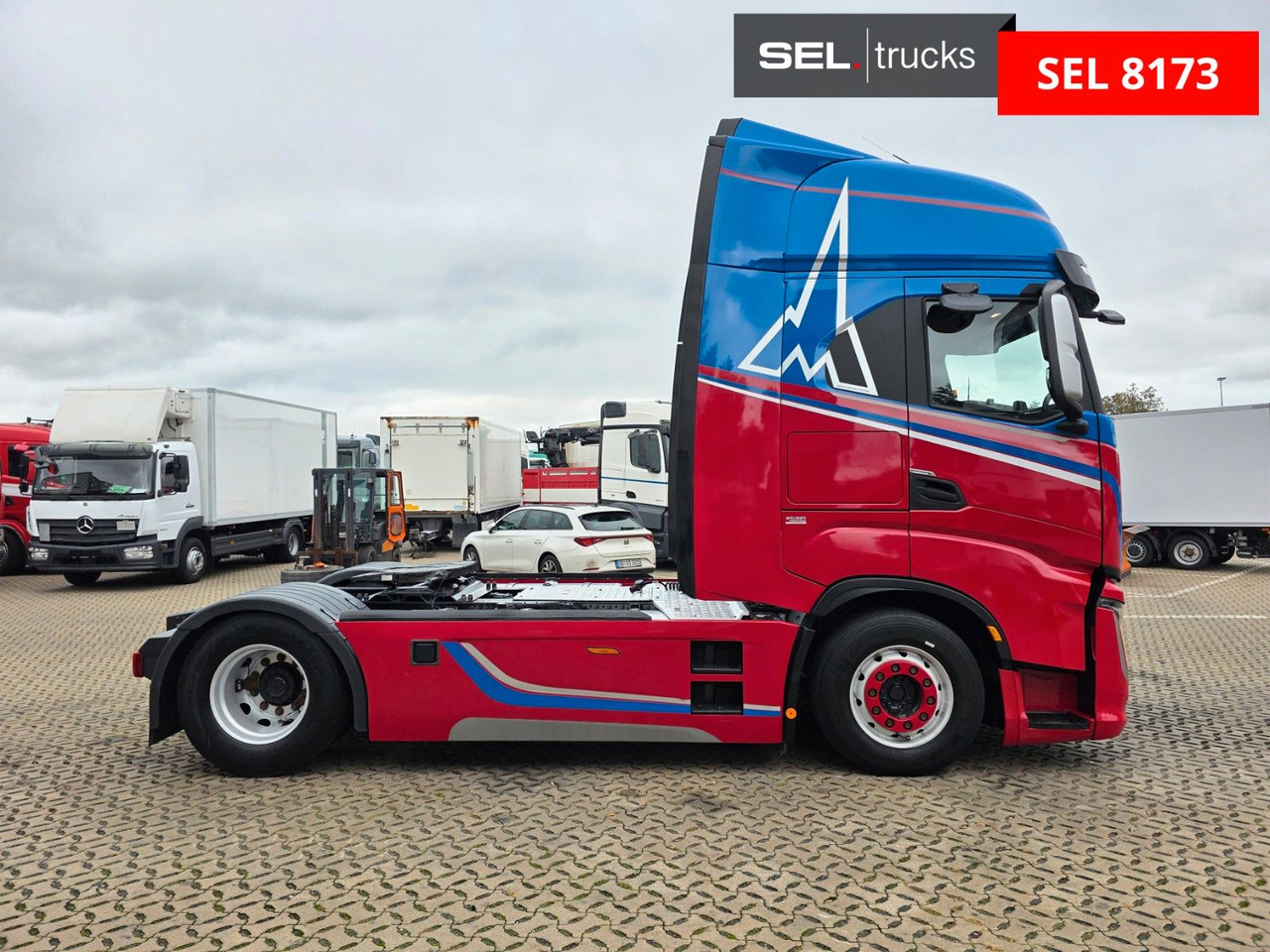 Iveco S 570 / EDITION !!! / Ledesitze / 6D - Tractor unit: picture 4 Iveco S 570 / EDITION !!! / Ledesitze / 6D - Tractor unit: picture 4