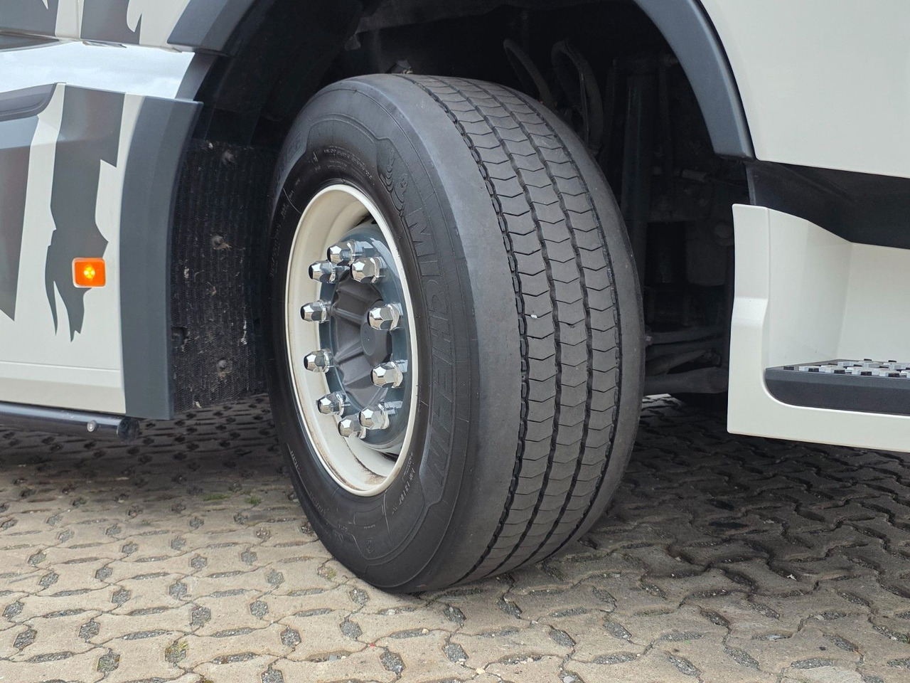 Tractor unit Volvo FH 500 / Retarder / Nebenabtrieb / 6E: picture 48 Tractor unit Volvo FH 500 / Retarder / Nebenabtrieb / 6E: picture 48