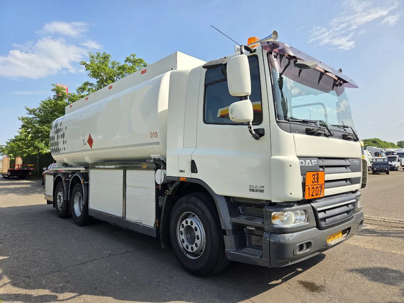 DAF CF 75 310 6X2 NL TRUCK - Tanker truck: picture 3 DAF CF 75 310 6X2 NL TRUCK - Tanker truck: picture 3
