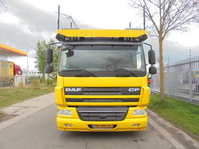 DAF CF 75 360 EEV NL TRUCK - Car transporter truck: picture 2 DAF CF 75 360 EEV NL TRUCK - Car transporter truck: picture 2
