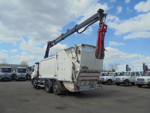 DAF FAN CF75-250 6X2 EEV K - Refuse truck: picture 4 DAF FAN CF75-250 6X2 EEV K - Refuse truck: picture 4