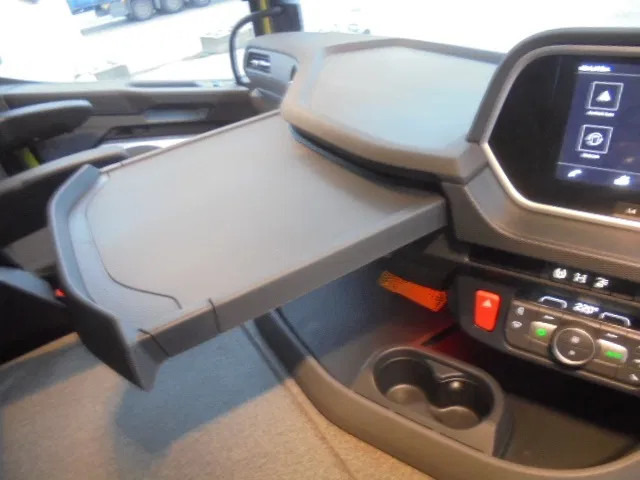 Cab chassis truck DAF XD 260 FA DEMO RHD: picture 14 Cab chassis truck DAF XD 260 FA DEMO RHD: picture 14