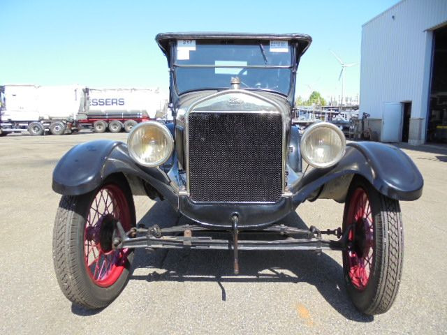 Ford Model T RUNABOUT - Saloon car: picture 2 Ford Model T RUNABOUT - Saloon car: picture 2