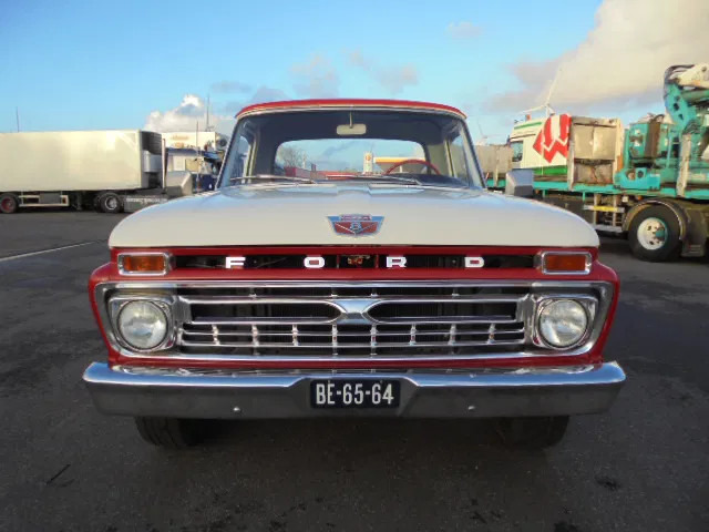 Ford USA F-250 PICK-UP - Pickup truck: picture 2 Ford USA F-250 PICK-UP - Pickup truck: picture 2