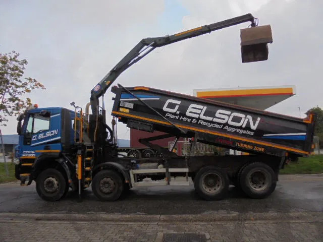 Tipper, Crane truck Iveco AD340T36 8X4: picture 7
