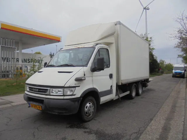 Iveco Daily 40 C14 HPI TREKKER OPLEGGER - Closed box van, Crew cab van: picture 1 Iveco Daily 40 C14 HPI TREKKER OPLEGGER - Closed box van, Crew cab van: picture 1