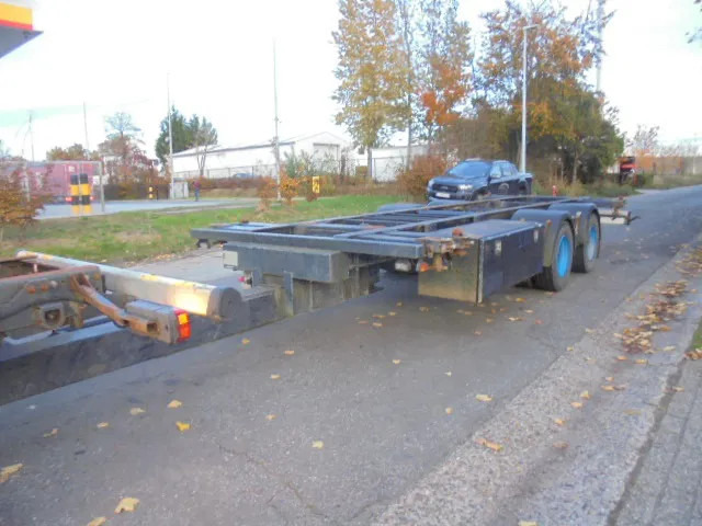 Kögel YWE 18 - Container transporter/ Swap body trailer: picture 1 Kögel YWE 18 - Container transporter/ Swap body trailer: picture 1