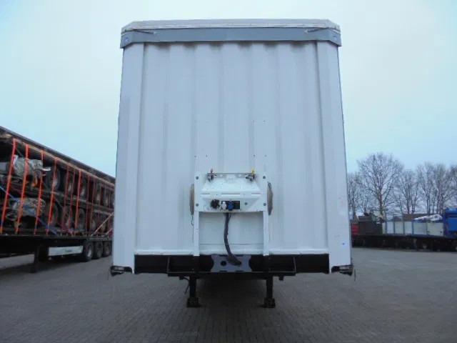 Krone SD - Curtainsider semi-trailer: picture 2 Krone SD - Curtainsider semi-trailer: picture 2