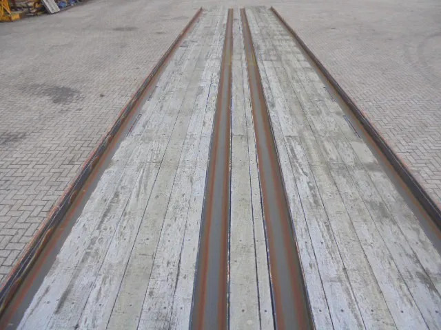 LAG 0-3-39 - Dropside/ Flatbed semi-trailer: picture 4 LAG 0-3-39 - Dropside/ Flatbed semi-trailer: picture 4