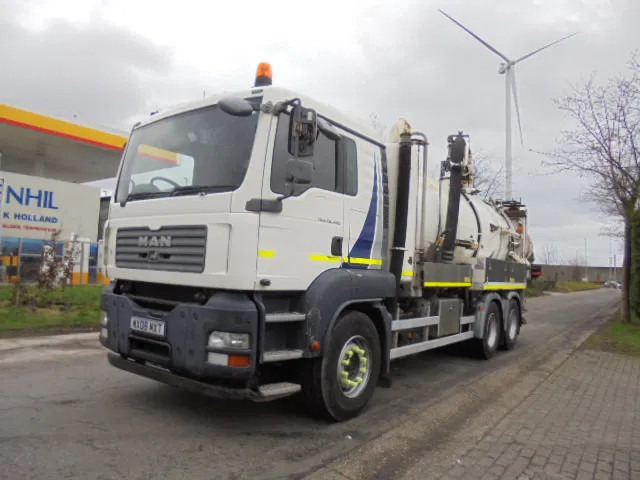 MAN TGA 26.400 6X4 Manual - Vacuum truck: picture 1 MAN TGA 26.400 6X4 Manual - Vacuum truck: picture 1