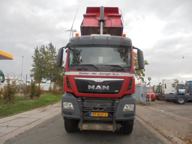 MAN TGS 41.440 8X8 NL TRUCK MANUAL GEARBOX - Tipper: picture 2 MAN TGS 41.440 8X8 NL TRUCK MANUAL GEARBOX - Tipper: picture 2