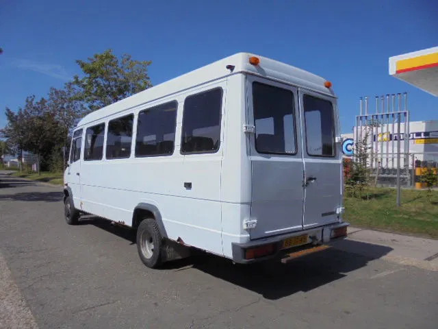 Mercedes-Benz 609D - Minibus, People carrier: picture 5 Mercedes-Benz 609D - Minibus, People carrier: picture 5