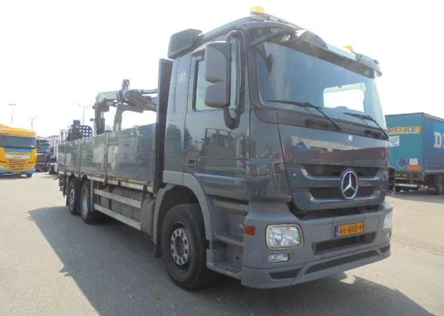 Mercedes-Benz Actros 2532 NL TRUCK - Crane truck: picture 2 Mercedes-Benz Actros 2532 NL TRUCK - Crane truck: picture 2