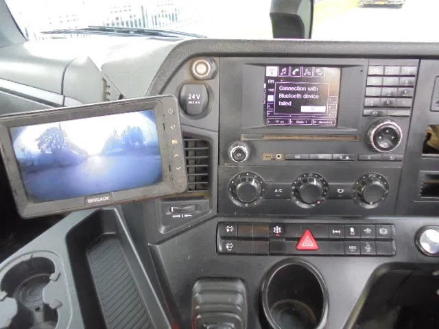 Cable system truck Mercedes-Benz Antos 1824 4X2: picture 18