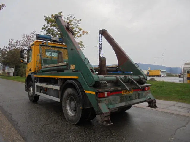 Cable system truck Mercedes-Benz Antos 1824 4X2: picture 6