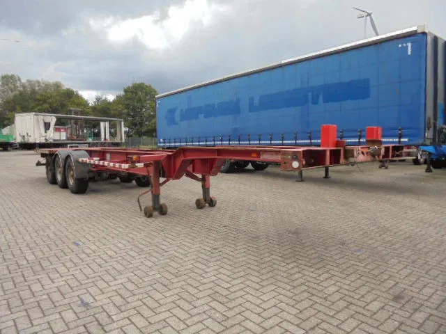 Netam-Fruehauf OCCR 36 324 NL KENTEKEN STEEL SPRINGS - Container transporter/ Swap body semi-trailer: picture 3 Netam-Fruehauf OCCR 36 324 NL KENTEKEN STEEL SPRINGS - Container transporter/ Swap body semi-trailer: picture 3