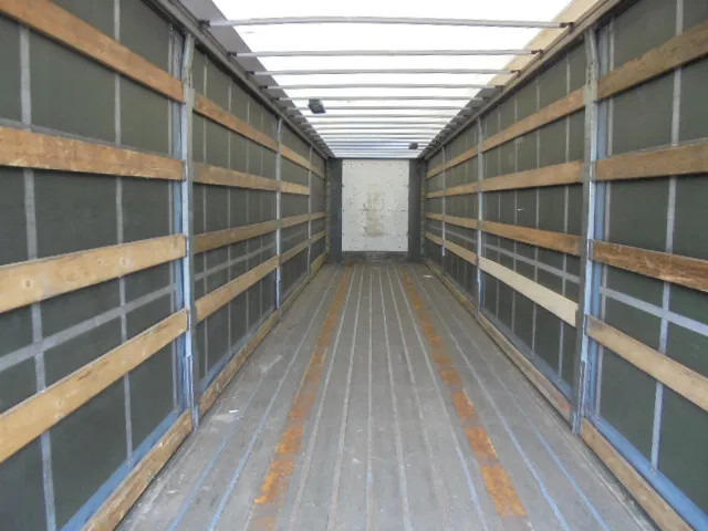 Pacton TXD 339 NL TRAILER - Curtainsider semi-trailer: picture 4 Pacton TXD 339 NL TRAILER - Curtainsider semi-trailer: picture 4