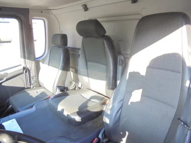 Refuse truck Scania P 310 6X2 NL TRUCK APK 04-2026: picture 13