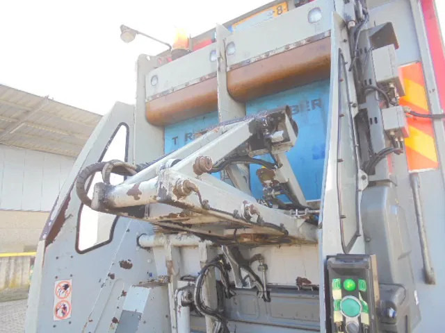 Refuse truck Scania P 310 6X2 NL TRUCK APK 04-2026: picture 18