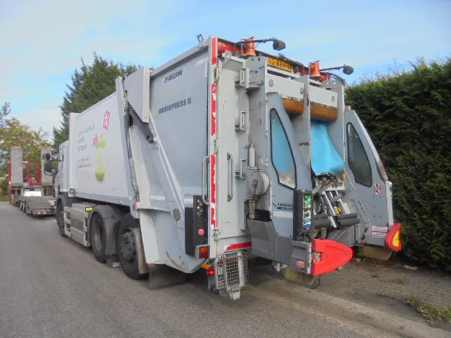 Scania P310 6X2 RETARDER NL TRUCK FOR PARTS - Refuse truck: picture 5 Scania P310 6X2 RETARDER NL TRUCK FOR PARTS - Refuse truck: picture 5