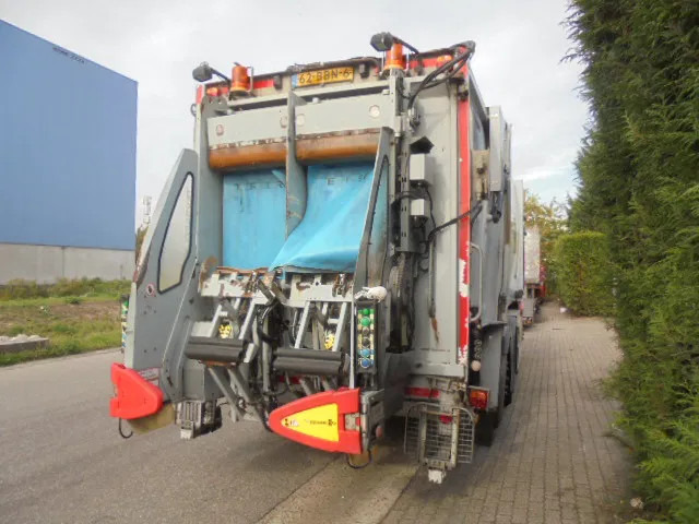 Scania P310 6X2 RETARDER NL TRUCK FOR PARTS - Refuse truck: picture 3 Scania P310 6X2 RETARDER NL TRUCK FOR PARTS - Refuse truck: picture 3