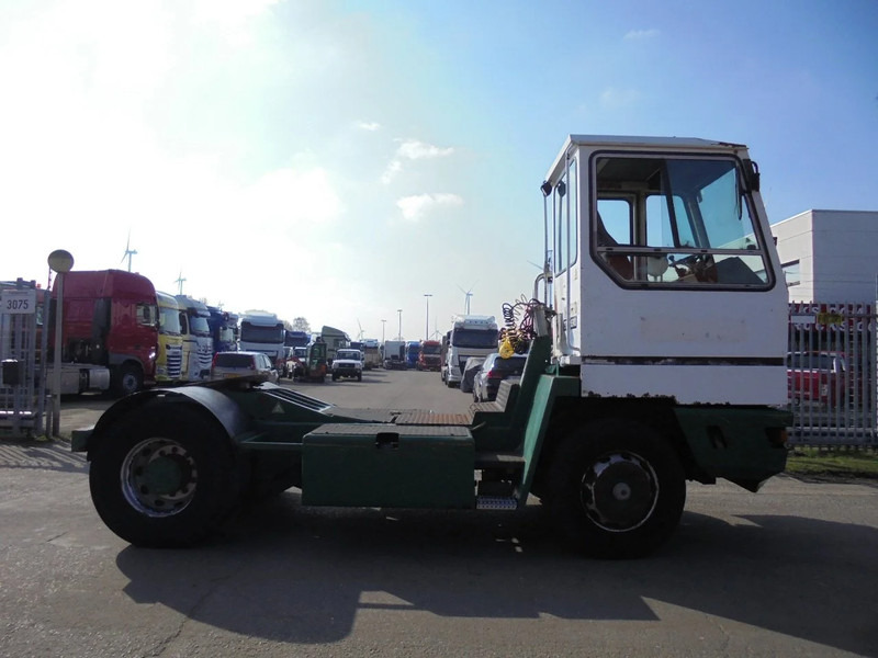 Terberg YT 180 - Terminal tractor: picture 4 Terberg YT 180 - Terminal tractor: picture 4