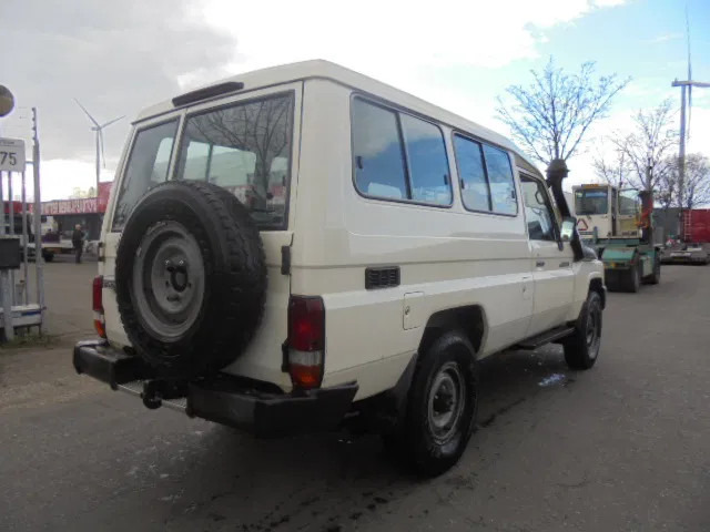 Toyota Land Cruiser HZJ78L 4WD EXPORT OUT EU ONLY - SUV: picture 5 Toyota Land Cruiser HZJ78L 4WD EXPORT OUT EU ONLY - SUV: picture 5