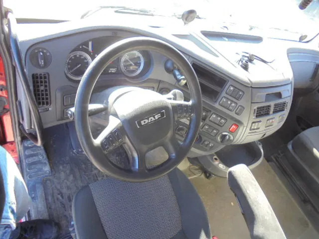 Tractor unit DAF XF 440 6X2 NL TRUCK: picture 10