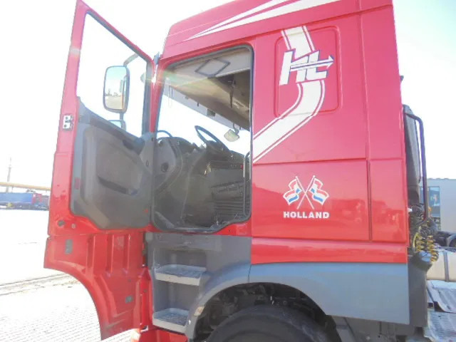 Tractor unit DAF XF 440 6X2 NL TRUCK: picture 9