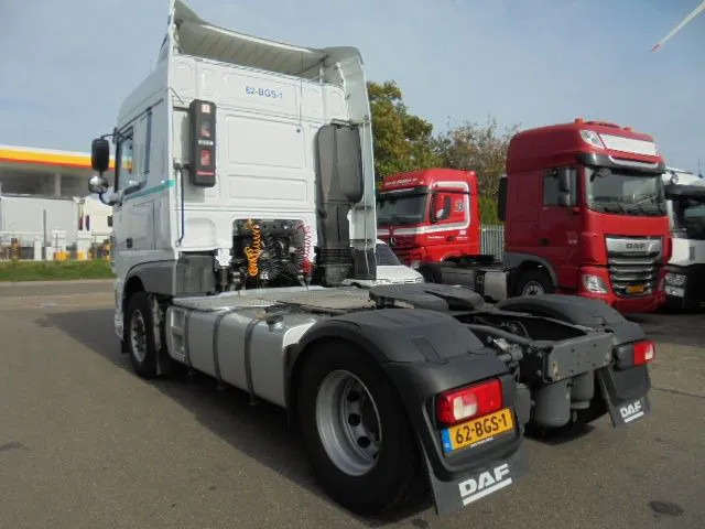 DAF XF 440 EURO 6 - Tractor unit: picture 5 DAF XF 440 EURO 6 - Tractor unit: picture 5