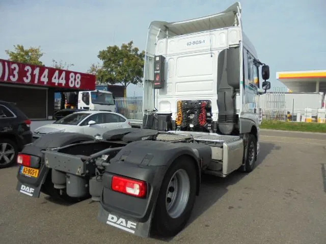 DAF XF 440 EURO 6 - Tractor unit: picture 4 DAF XF 440 EURO 6 - Tractor unit: picture 4