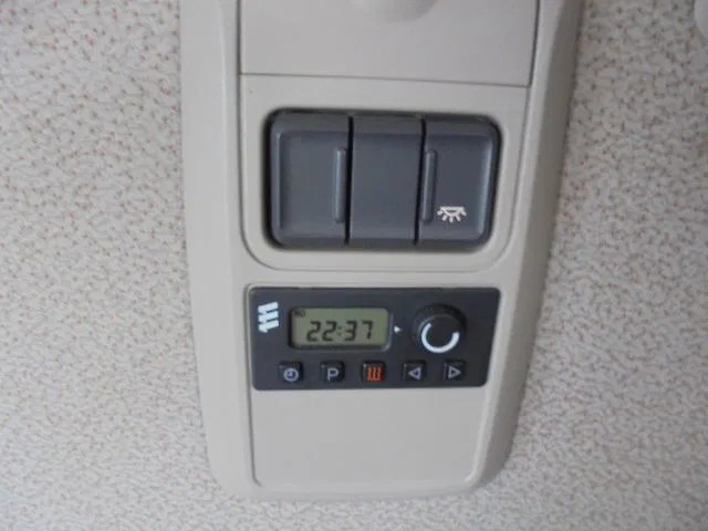 Tractor unit DAF XF 440 SUPER SPACE CAB NL TRUCK: picture 11 Tractor unit DAF XF 440 SUPER SPACE CAB NL TRUCK: picture 11