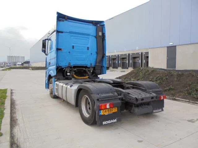 Mercedes-Benz Actros 1842 LS EUR6 - Tractor unit: picture 5 Mercedes-Benz Actros 1842 LS EUR6 - Tractor unit: picture 5
