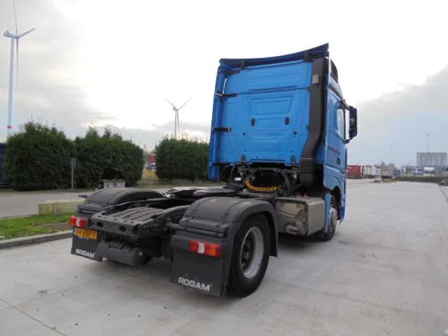 Mercedes-Benz Actros 1842 LS EUR6 - Tractor unit: picture 4 Mercedes-Benz Actros 1842 LS EUR6 - Tractor unit: picture 4