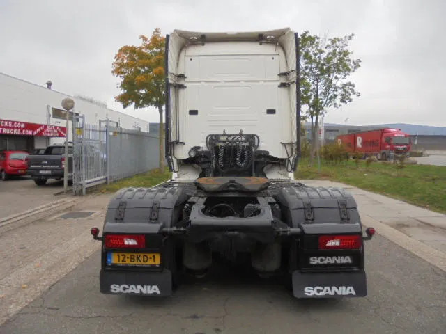 Scania R450 STREAMLINE + RETARDER NL TRUCK - Tractor unit: picture 5 Scania R450 STREAMLINE + RETARDER NL TRUCK - Tractor unit: picture 5