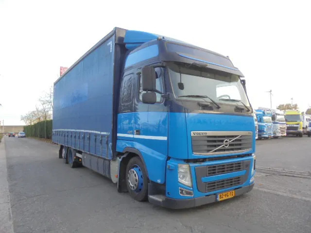 Volvo FH 420 6X2 NL TRUCK - Curtain side truck: picture 3 Volvo FH 420 6X2 NL TRUCK - Curtain side truck: picture 3