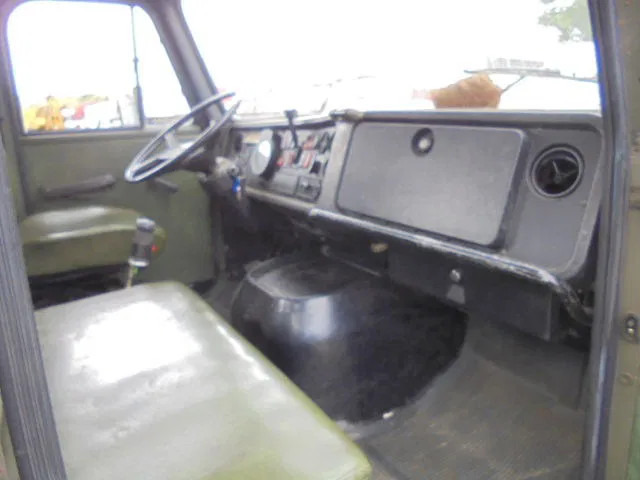 Dropside/ Flatbed truck, Crane truck Volvo N 10 6X6 L + FASSI 3X IN STOCK: picture 17