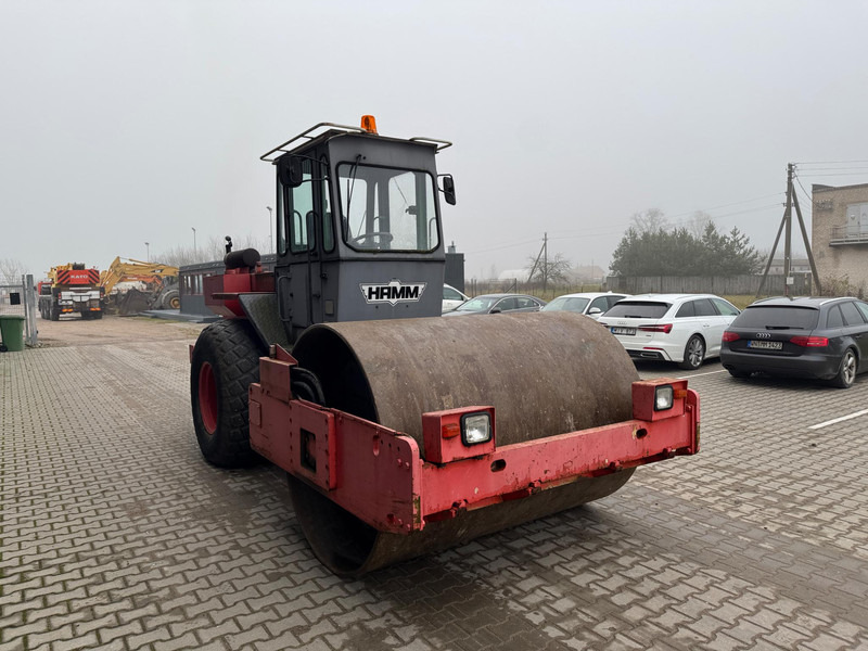 Hamm 2411 - Roller: picture 2 Hamm 2411 - Roller: picture 2