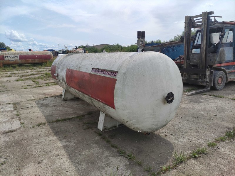 LPG Volume 8000L LPG tank - Fuel tank: picture 3 LPG Volume 8000L LPG tank - Fuel tank: picture 3