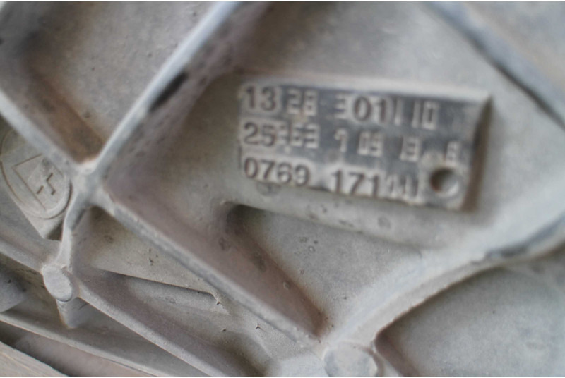 MAN ZF 12 AS 2130TD gearbox for MAN truck tractor - Gearbox for Truck: picture 2 MAN ZF 12 AS 2130TD gearbox for MAN truck tractor - Gearbox for Truck: picture 2