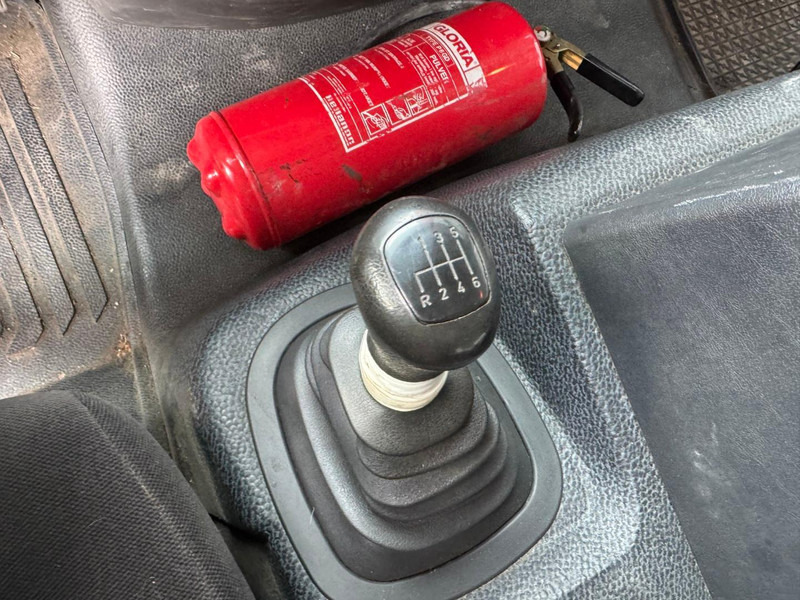 Box truck Mercedes-Benz Atego 1018: picture 10